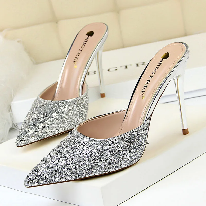 BIGTREE Simple Metal High Heels Women Slip-On Elegant Glitter Slippers Ladies Slides Casual Summer Sexy Pointed Toe Sandals
BIGTREE Simple Metal High Heels Women Slip-On Elegant Glitter Slippers Ladies Slides Casual Summer Sexy Pointed Toe Sandals