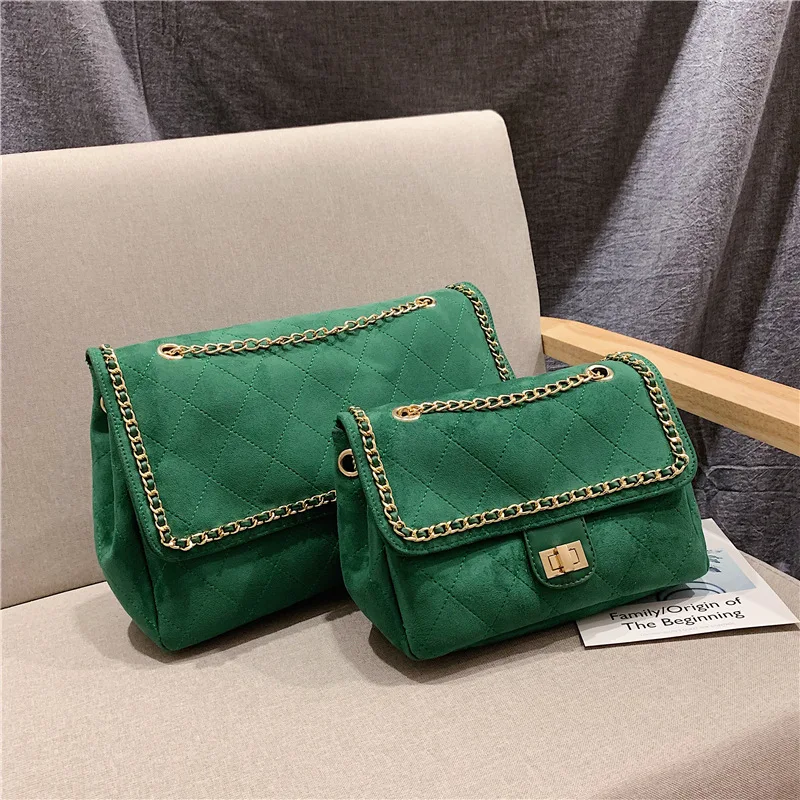 Vintage Classic Plaid Female Tote bag 2019 New Quality Matte Leather Women's Designer Handbag Lock chain Shoulder Messenger bags
Vintage Classic Plaid Female Tote bag 2019 New Quality Matte Leather Women's Designer Handbag Lock chain Shoulder Messenger bags