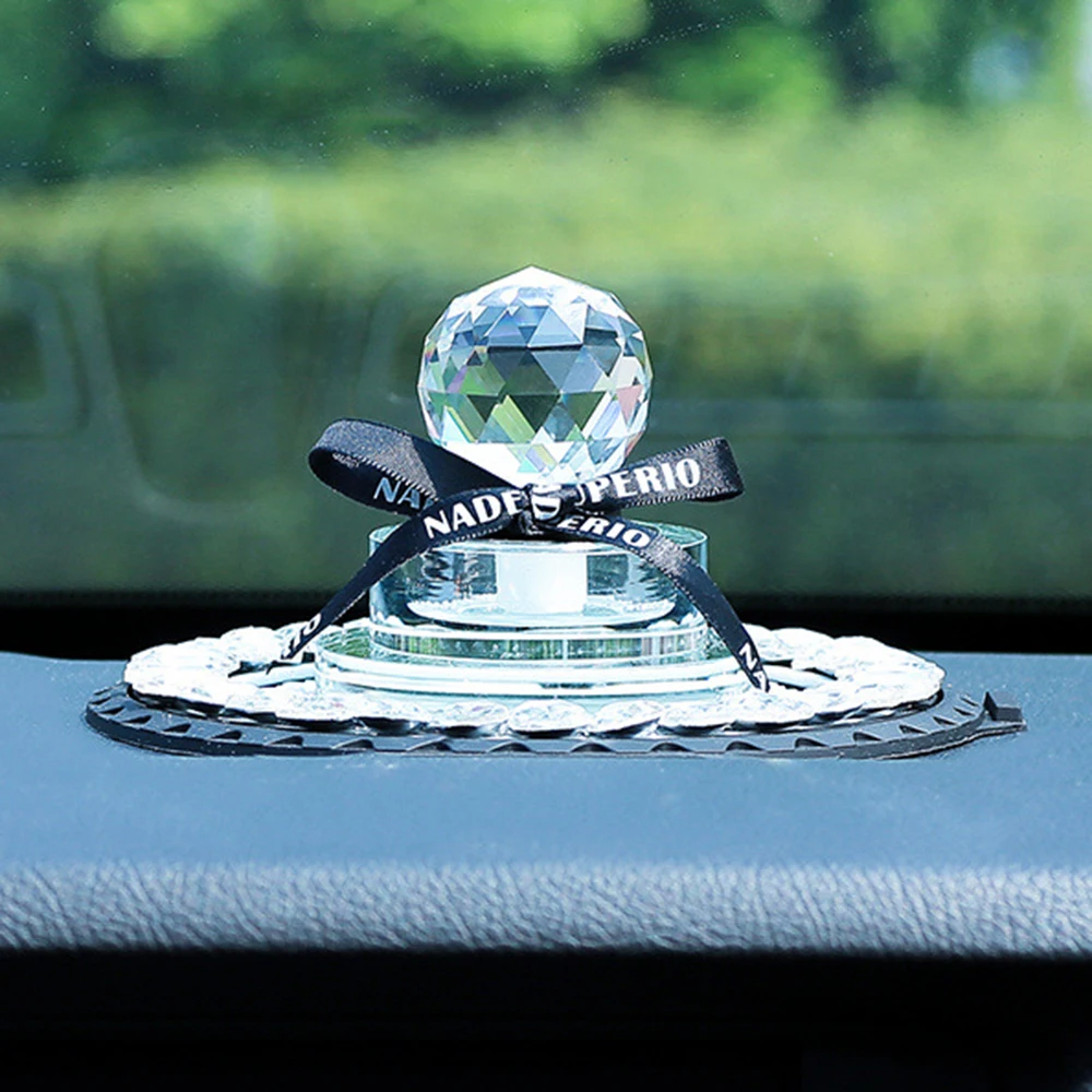 Car Ornament Fashion Crystal Bottle Perfume Seat Auto Decoration Automobiles Interior Decor Accessories With Fragrance
Car Ornament Fashion Crystal Bottle Perfume Seat Auto Decoration Automobiles Interior Decor Accessories With Fragrance