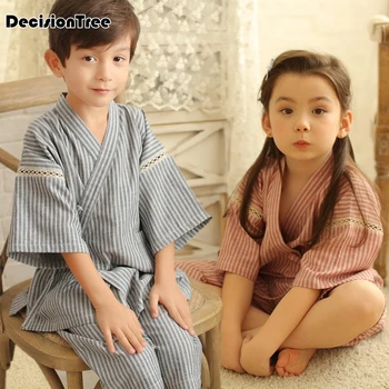 2019 new loving print kimono unisex girls cotton pajamas sets boy's kids home clothes v neck children clothes hot
2019 new loving print kimono unisex girls cotton pajamas sets boy's kids home clothes v neck children clothes hot