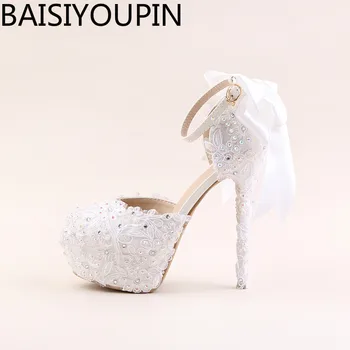 2018 Lace Flowers Women High Heels Shoes Round Head 4cm Paltform Bridal Shoes Diamond Wedding Shoes Bow Ties Two-Pieces Pumps
2018 Lace Flowers Women High Heels Shoes Round Head 4cm Paltform Bridal Shoes Diamond Wedding Shoes Bow Ties Two-Pieces Pumps