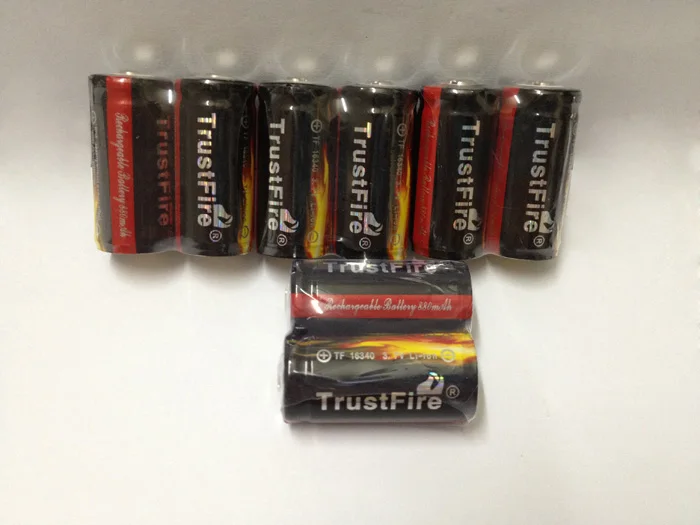 

20pcs/lot Trustfire Protected TF 16340 3.7V Battery Rechargeable Lithium Batteries Cell 880mAh For LED Flashlights/Laser Pens