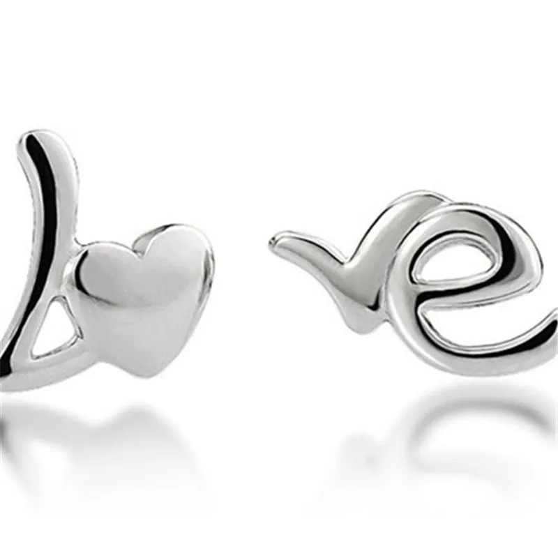popular LOVE letter solid 92.5% silver threader earrings for lovers/wife/girlfriends/mother
popular LOVE letter solid 92.5% silver threader earrings for lovers/wife/girlfriends/mother