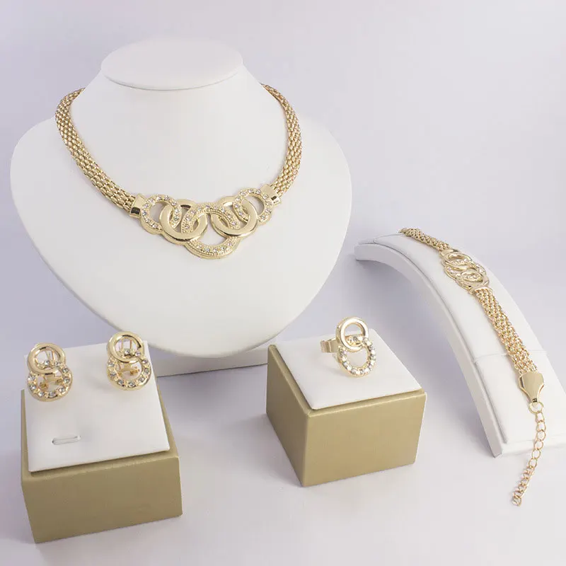 Rhinestone Necklace Bracelet Ring Earrings Set Luxury Bridal Wedding Jewelry Sets for Women Gold / Silver Color
Rhinestone Necklace Bracelet Ring Earrings Set Luxury Bridal Wedding Jewelry Sets for Women Gold / Silver Color