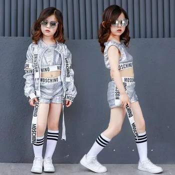 2019 Girls High Quality Sequin Street Dance Girls Hip Hop Sequins Costume Performance Vest+shorts+coat Clothes Suit Kids Dance
2019 Girls High Quality Sequin Street Dance Girls Hip Hop Sequins Costume Performance Vest+shorts+coat Clothes Suit Kids Dance
