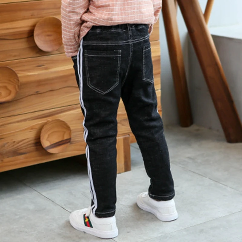 Baby Boys and childrens jeans Pants clothes In the winter Add wool warm Stylish and simple Pure color kids jeans Clothing lrzlyx
Baby Boys and childrens jeans Pants clothes In the winter Add wool warm Stylish and simple Pure color kids jeans Clothing lrzlyx