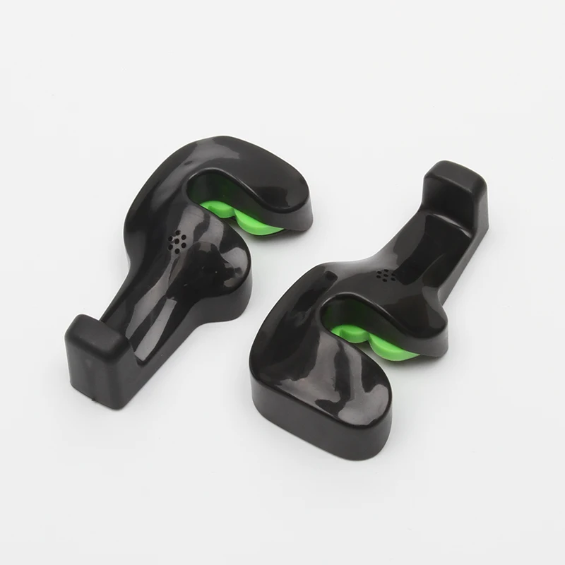 2 car seat back hook hanging bag holder storage bag car headrest rack storage hook clip For Mitsubishi Outlander 2013-2018 
2 car seat back hook hanging bag holder storage bag car headrest rack storage hook clip For Mitsubishi Outlander 2013-2018