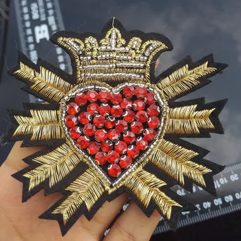 Sequins embroidery GOLD HEART patch Applique Handmade Rhinestone nail bead 3D patch for dress DIY Wholesale support
Sequins embroidery GOLD HEART patch Applique Handmade Rhinestone nail bead 3D patch for dress DIY Wholesale support