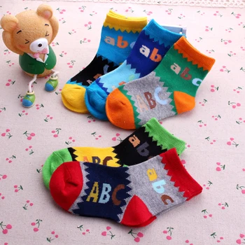 Letter Baby Boy Socks Kids Cotton Short Sock Warm Thick Infant Sock Fashion Football Socks Boys Girls Spring Children Clothing 
Letter Baby Boy Socks Kids Cotton Short Sock Warm Thick Infant Sock Fashion Football Socks Boys Girls Spring Children Clothing