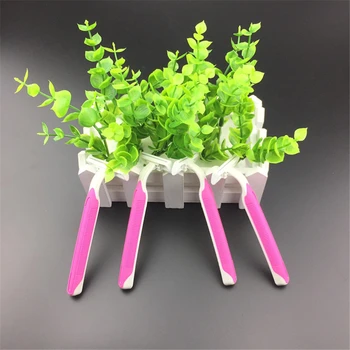 2019 New Version 4 Pcs / lot 3-Blade stainless steel Women's Shaving Razor, High Quality Women's Blade Razor Hair removal device
2019 New Version 4 Pcs / lot 3-Blade stainless steel Women's Shaving Razor, High Quality Women's Blade Razor Hair removal device