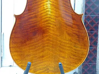 New best quality Cello 4/4 Size full Hand made antique old style cello 4/4 size
New best quality Cello 4/4 Size full Hand made antique old style cello 4/4 size
