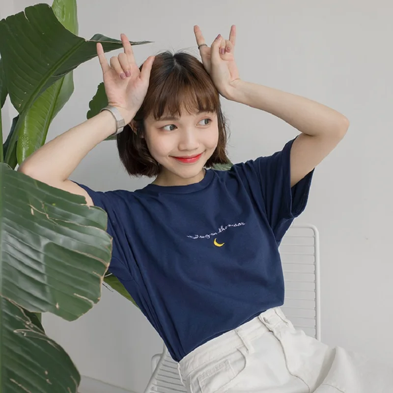 Moon Embroidery Harajuku Kawaii Printed Women shirts New Cute Short Sleeve shirt Woman Summer cotton Cute Fun Casual Tops
Moon Embroidery Harajuku Kawaii Printed Women shirts New Cute Short Sleeve shirt Woman Summer cotton Cute Fun Casual Tops