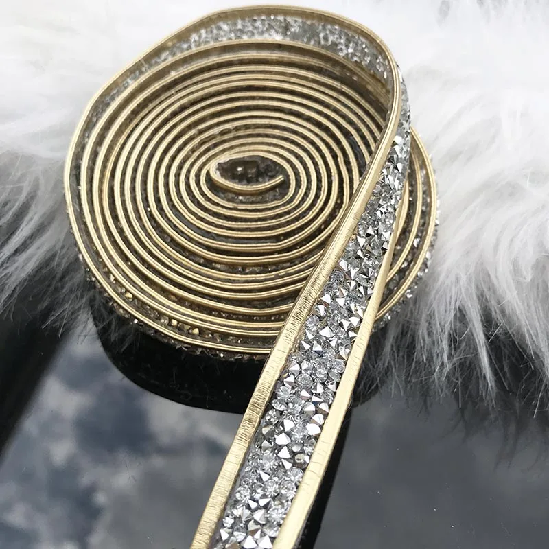 2yardBeaded Hotfix Crystal Rhinestones Applique Trim Chain Iron on Patches Clothes Decorated Sewing Accessories
2yardBeaded Hotfix Crystal Rhinestones Applique Trim Chain Iron on Patches Clothes Decorated Sewing Accessories