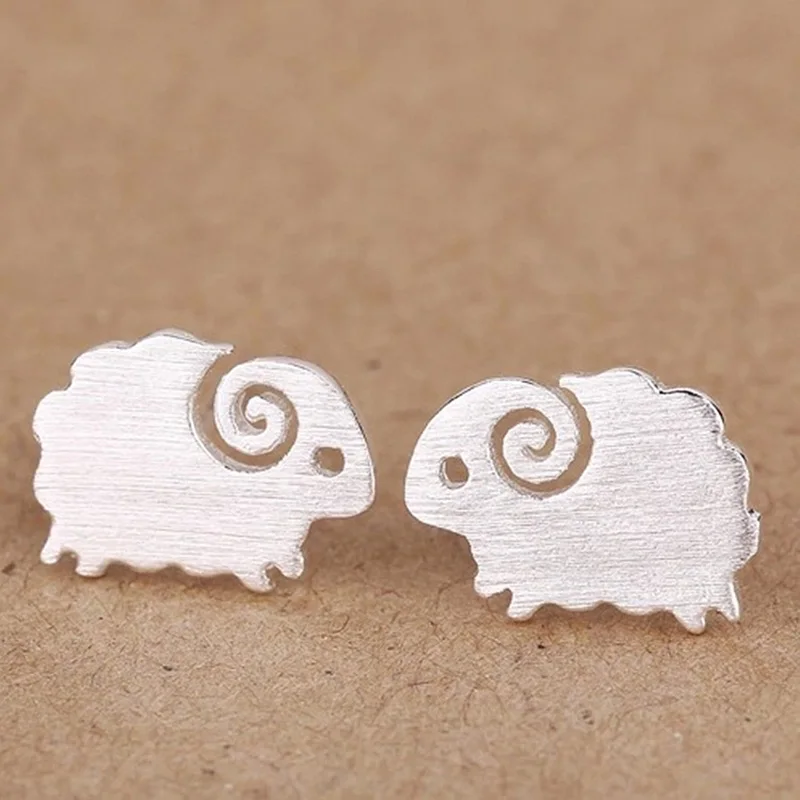 Hot 1Pair Women Silver Mini Cute Sheep Goat Korea Animal Ear Stud Earrings Jewelry Elegant Gift Fascinating 2019
Hot 1Pair Women Silver Mini Cute Sheep Goat Korea Animal Ear Stud Earrings Jewelry Elegant Gift Fascinating 2019