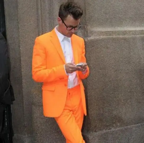 Fashion Bright Orange Mens Suits 2 Pieces Slim Fit Men Suits One Button Casual Work office Blazer Party Tuxedos Jacket Pants
Fashion Bright Orange Mens Suits 2 Pieces Slim Fit Men Suits One Button Casual Work office Blazer Party Tuxedos Jacket Pants