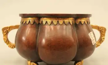 4" Marked China Dynasty Old Purple Bronze 24K Gold Incense Burner Censer Statue
4" Marked China Dynasty Old Purple Bronze 24K Gold Incense Burner Censer Statue