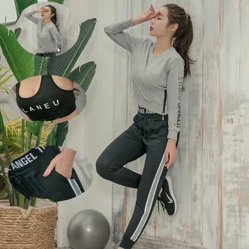 3 PCS Women Yoga Suit Long Sleeve Sport Shirt+Bra+Pants Sportswear Absorb Sweat Running Gym Fitness Workout Yoga Set
3 PCS Women Yoga Suit Long Sleeve Sport Shirt+Bra+Pants Sportswear Absorb Sweat Running Gym Fitness Workout Yoga Set
