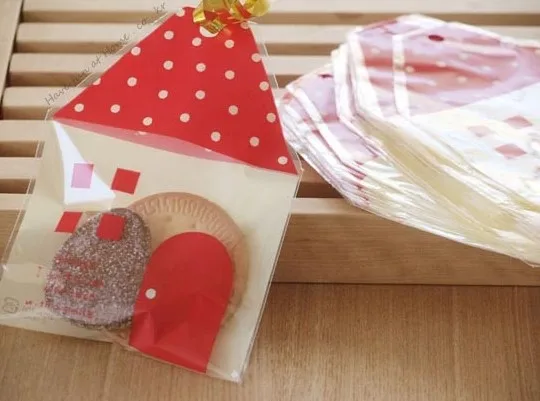 200PCS Red Color Cute House design Gift Food Plastic Bags Cute Small Biscuit Bag Party Favor Cellophane Bags
200PCS Red Color Cute House design Gift Food Plastic Bags Cute Small Biscuit Bag Party Favor Cellophane Bags