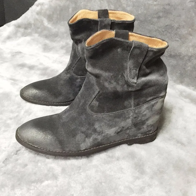Suede Leather Womens Ankle Boots Shoes Wedge Vintage Boots Genuine Lether Women's Slip On Snow Boots 2019 New Warm Womens Shoes
Suede Leather Womens Ankle Boots Shoes Wedge Vintage Boots Genuine Lether Women's Slip On Snow Boots 2019 New Warm Womens Shoes