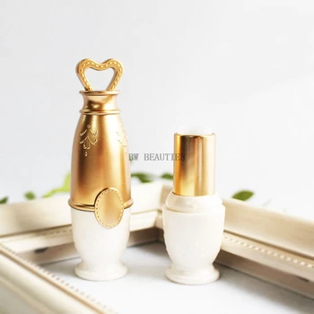 200Pcs/Lot New High-end Gold Lipstick Tube, DIY Elegant Lip Balm Bottle, Lip Rouge Storage Container, Beauty Tool
200Pcs/Lot New High-end Gold Lipstick Tube, DIY Elegant Lip Balm Bottle, Lip Rouge Storage Container, Beauty Tool