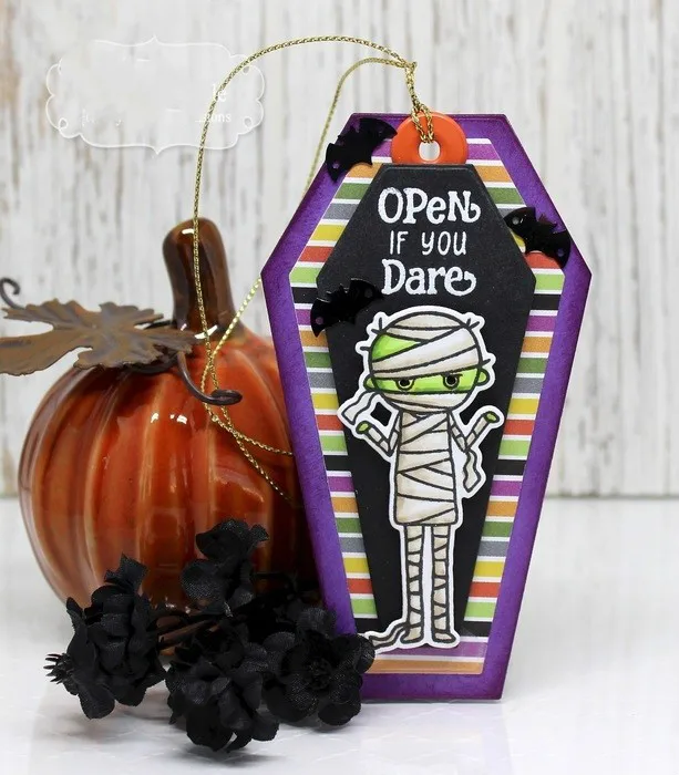 YPP CRAFT 2019 New Halloween Coffin Metal Cutting Dies Stencils for DIY Scrapbooking Decorative Embossing DIY Paper Cards
YPP CRAFT 2019 New Halloween Coffin Metal Cutting Dies Stencils for DIY Scrapbooking Decorative Embossing DIY Paper Cards