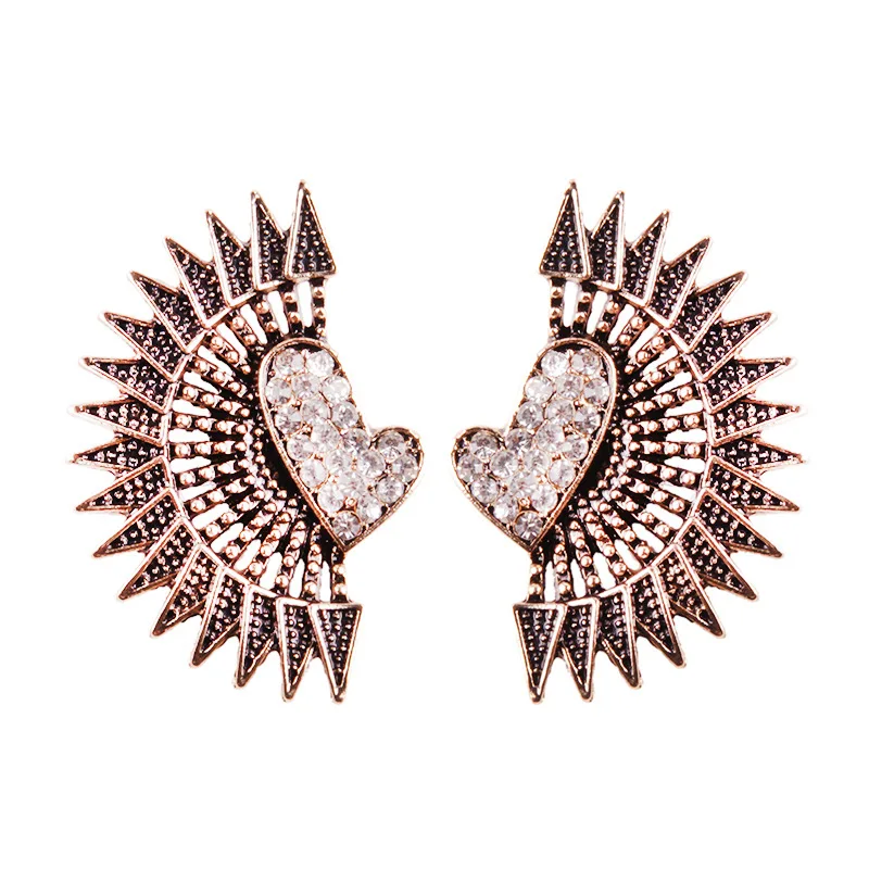 Женские винтажные серьги-гвоздики с кристаллами в форме сердца | Украшения и