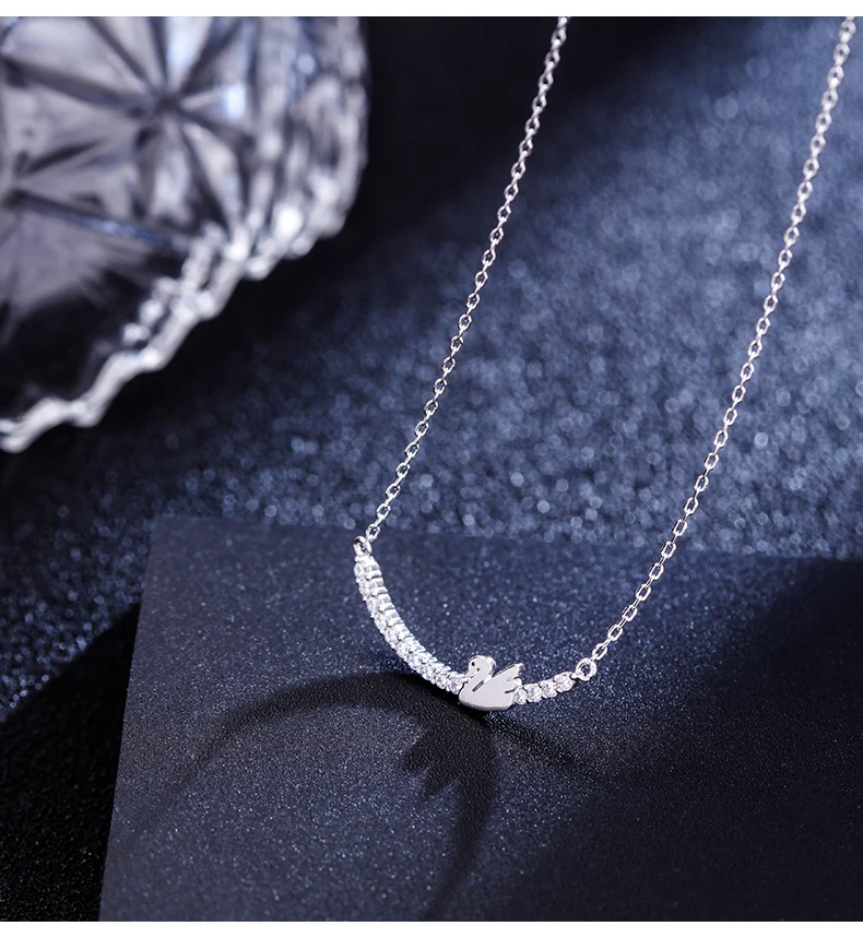 9.99 The new hot-selling swan necklace, exquisite design, trendy style. Multicolor for selection
9.99 The new hot-selling swan necklace, exquisite design, trendy style. Multicolor for selection