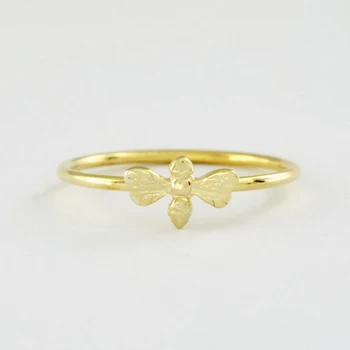 Wholesale 30pcs/lot Cute Honey Bee Rings Little Insect Bugs Ring For Women Girls Trendy Fashion Jewelry
Wholesale 30pcs/lot Cute Honey Bee Rings Little Insect Bugs Ring For Women Girls Trendy Fashion Jewelry