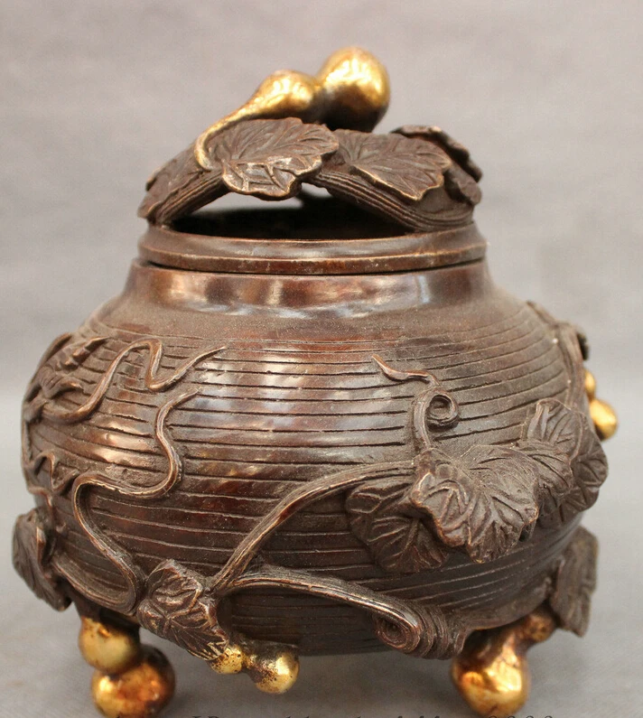 009013 Folk Chinese Bronze Gilt Gourd Cucurbit Leaf Statue Jar Incense Burner Censer
009013 Folk Chinese Bronze Gilt Gourd Cucurbit Leaf Statue Jar Incense Burner Censer