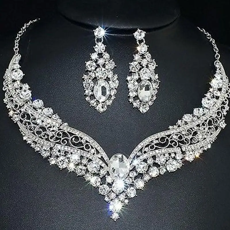 Bling Crystal Rhinestone Necklace Earring Plated Jewelry Set For Wedding Bridal Couple Valentine's Day For Girlfriend
Bling Crystal Rhinestone Necklace Earring Plated Jewelry Set For Wedding Bridal Couple Valentine's Day For Girlfriend