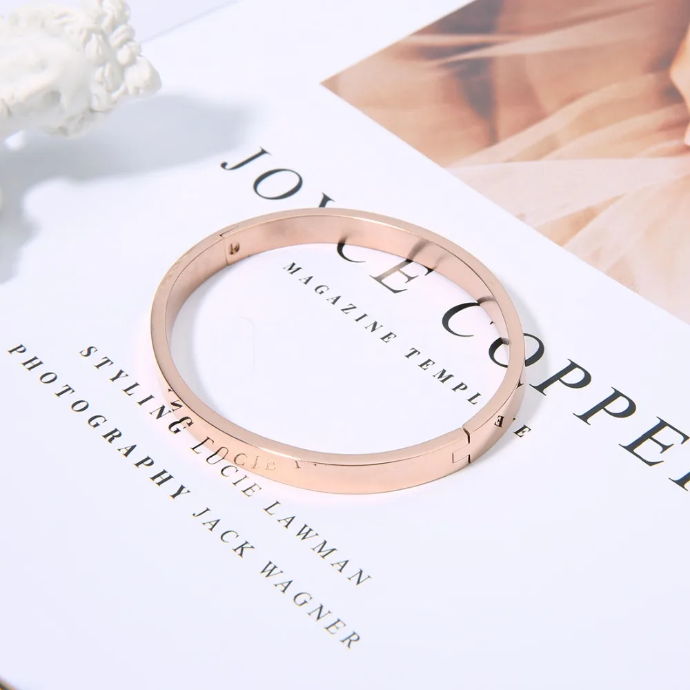XINYAO Luxury Stainless Steel Rose Gold Cuff Bangle Bracelets Simple Buckle Love Charm Wide Bangle For Women Couple Jewelry 2019
XINYAO Luxury Stainless Steel Rose Gold Cuff Bangle Bracelets Simple Buckle Love Charm Wide Bangle For Women Couple Jewelry 2019