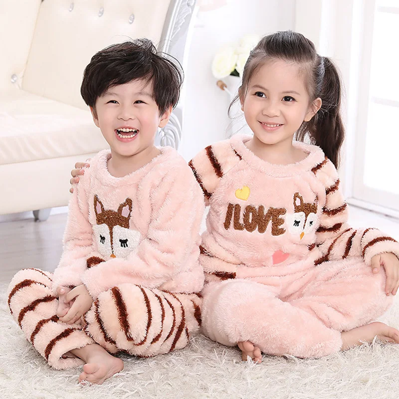 Fashion Winter Boys/Girls Warm Flannel Pajama Sets Cute Cartoon Children's O-neck Long Sleeve Sleepwear Suits Home Soft Pyjamas
Fashion Winter Boys/Girls Warm Flannel Pajama Sets Cute Cartoon Children's O-neck Long Sleeve Sleepwear Suits Home Soft Pyjamas
