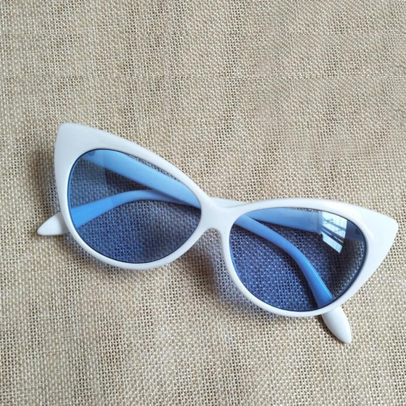 Black white Transparent frame and colorful lens Sunglasses cat eye vintage sunglasses women top fashion
Black white Transparent frame and colorful lens Sunglasses cat eye vintage sunglasses women top fashion
