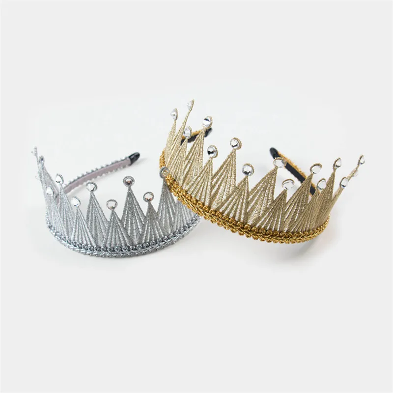1PCS/LOT Ring Bearer Crown Solid Hairband Prince Royal Style Kids Headbands Shinning Crystal Luxury Crown Girls Headbands Prince
1PCS/LOT Ring Bearer Crown Solid Hairband Prince Royal Style Kids Headbands Shinning Crystal Luxury Crown Girls Headbands Prince