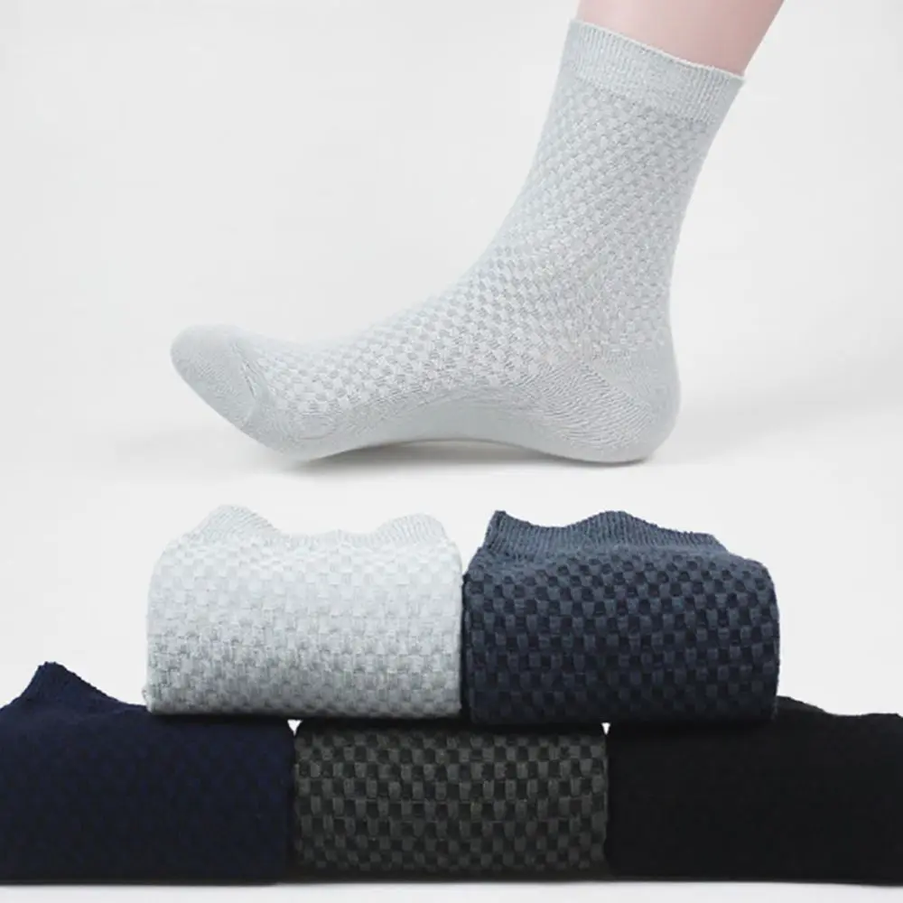 Hot Sale 5pairs / lot Men Bamboo Fiber Socks Casual Business Anti-Bacterial Deodorant Breatheable Man Long Sock High Quality
Hot Sale 5pairs / lot Men Bamboo Fiber Socks Casual Business Anti-Bacterial Deodorant Breatheable Man Long Sock High Quality