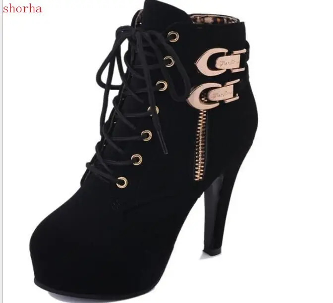 Autumn new Ankle Boots For Women Platform High Heels Female Lace Up Shoes Woman Buckle Short Boot Casual Ladies Footwear
Autumn new Ankle Boots For Women Platform High Heels Female Lace Up Shoes Woman Buckle Short Boot Casual Ladies Footwear