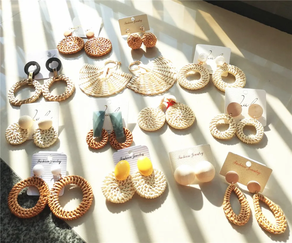 19 Style Korea Handmade Wooden Straw Weave Rattan Vine Braid Geometric Big Circle Square Long Drop Earrings For Women 2018 New
19 Style Korea Handmade Wooden Straw Weave Rattan Vine Braid Geometric Big Circle Square Long Drop Earrings For Women 2018 New