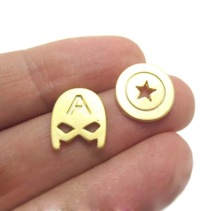 Daisies 1Pair Captain America Mask and Shield Shaped Stud Earrings Super Hero Punk Style Jewelry Friend Gift for Girls and Women
Daisies 1Pair Captain America Mask and Shield Shaped Stud Earrings Super Hero Punk Style Jewelry Friend Gift for Girls and Women