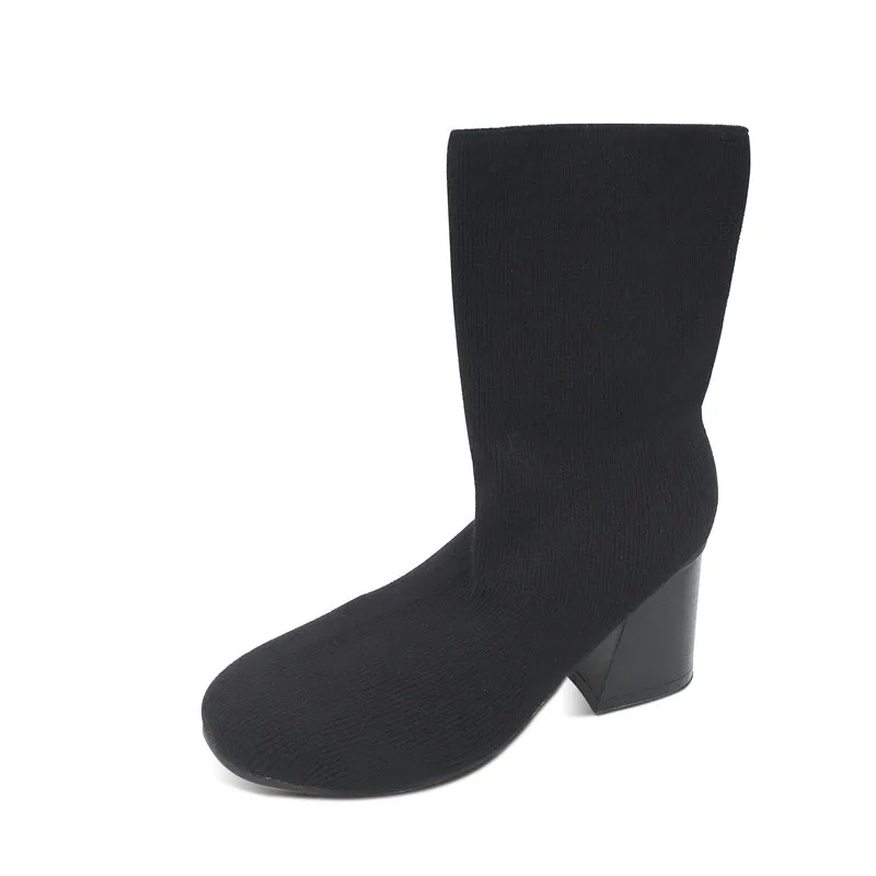 2019 autumn and winter European and American middle boots knitted thick with elastic women's boots black ljj 0216
2019 autumn and winter European and American middle boots knitted thick with elastic women's boots black ljj 0216