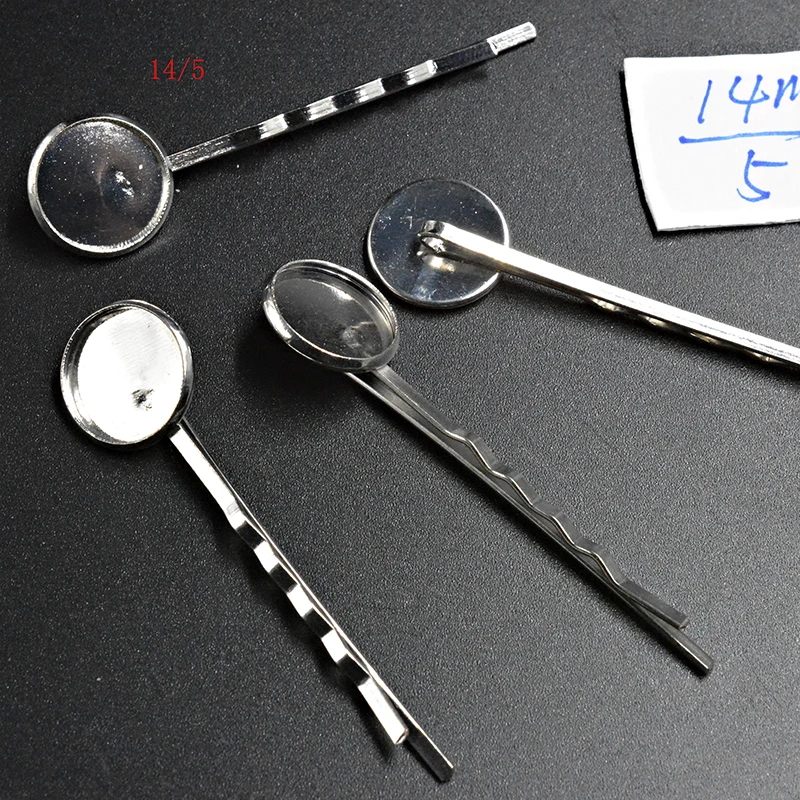 FLTMRH 5pcs 14mm Fit Glass Cabochon High Quality Material Hairpin Hair Clips Hairpin Base Setting
FLTMRH 5pcs 14mm Fit Glass Cabochon High Quality Material Hairpin Hair Clips Hairpin Base Setting