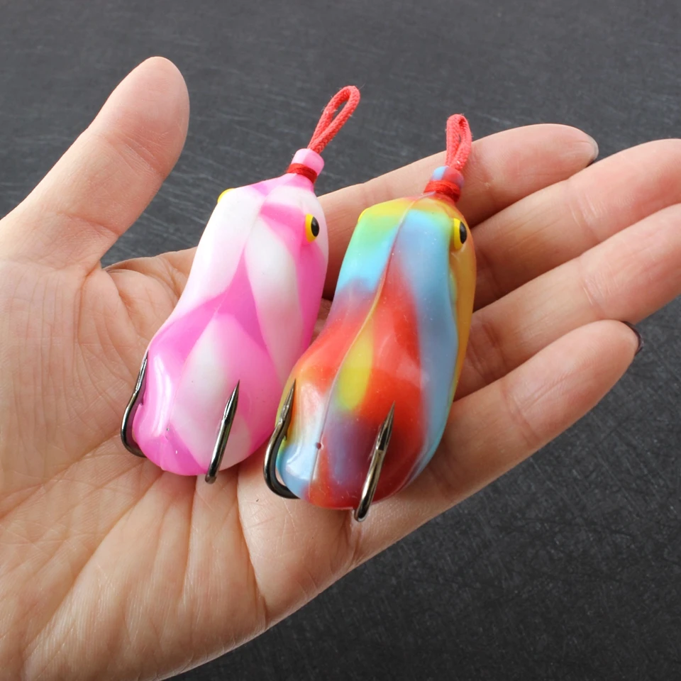 New High Quality 5 Colors product 5pcs 6cm 12g Silica gel Fishing Lures Treble 2 hooks Bionic Frog Fishing Tackle
New High Quality 5 Colors product 5pcs 6cm 12g Silica gel Fishing Lures Treble 2 hooks Bionic Frog Fishing Tackle