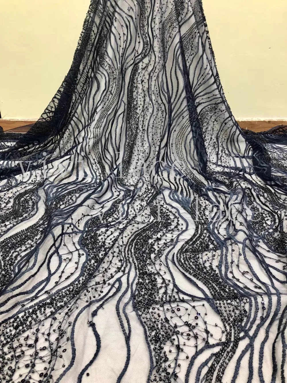 stock 5yards/lot yy095# best quality dark blue beads french luxury embroidery tulle mesh lace for bridal wedding dress
stock 5yards/lot yy095# best quality dark blue beads french luxury embroidery tulle mesh lace for bridal wedding dress
