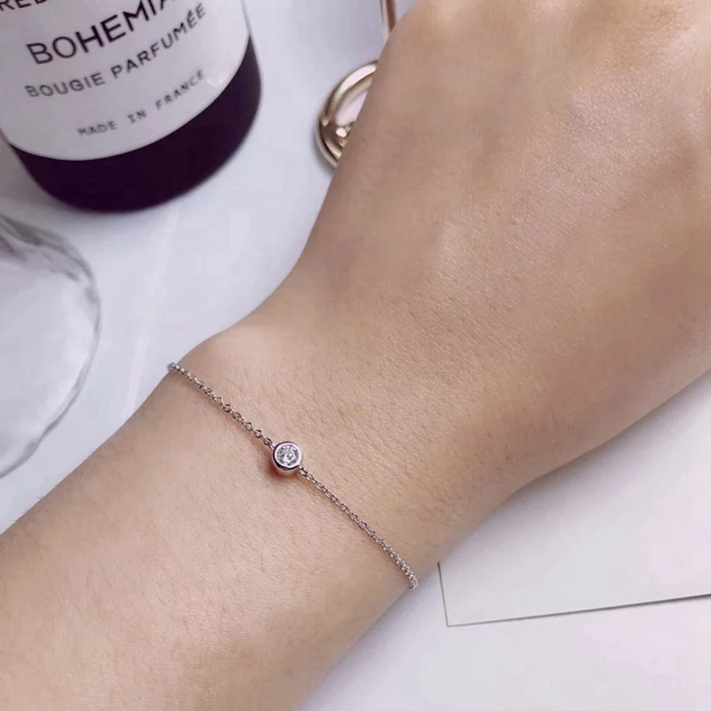 ZQ Elegant Red Line 925 Sterling Silver Zircon Beads Cuff Bracelet Round New Simple Women Wedding Fashion Cuff Bracelet Jewelry
ZQ Elegant Red Line 925 Sterling Silver Zircon Beads Cuff Bracelet Round New Simple Women Wedding Fashion Cuff Bracelet Jewelry