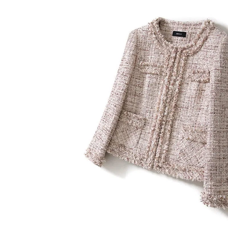 France Elegant Fringe Tassel O-neck Short Tweed Coats 2019 Spring Autumn Women Sequins Pockets Woolen Coat Jackets Y023
France Elegant Fringe Tassel O-neck Short Tweed Coats 2019 Spring Autumn Women Sequins Pockets Woolen Coat Jackets Y023