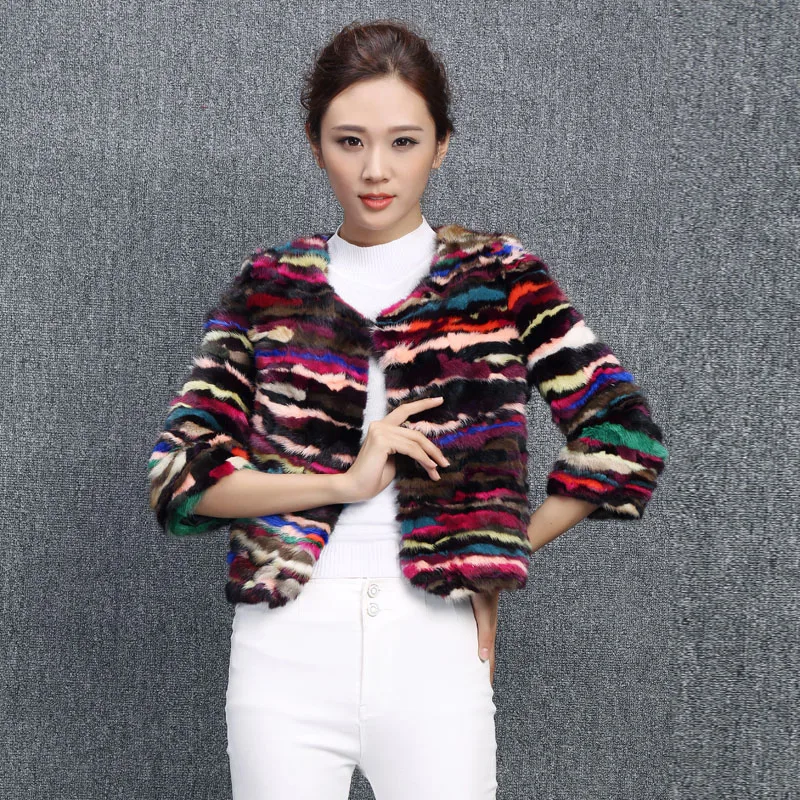 Genuine real natural mink fur coat women new short section of splicing female fashion jacket ladies outwear custom any size
Genuine real natural mink fur coat women new short section of splicing female fashion jacket ladies outwear custom any size