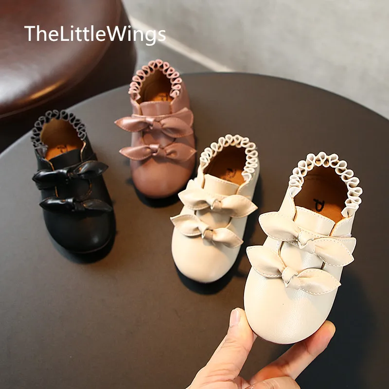 Girl Shoes 0-1-2-3 Year Old Baby Girl Soft Bottom Fall 2019 New Princess bowknot Shoes Super soft and comfortable
Girl Shoes 0-1-2-3 Year Old Baby Girl Soft Bottom Fall 2019 New Princess bowknot Shoes Super soft and comfortable