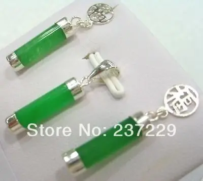 Wholesale price FREE SHIPPING ^^^^Exquisite Jewellery green stone necklace Pendant earring Set
Wholesale price FREE SHIPPING ^^^^Exquisite Jewellery green stone necklace Pendant earring Set
