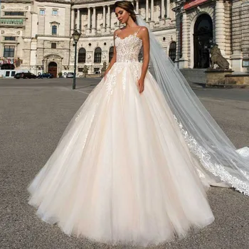 Eightree Ball Gown Spaghetti Straps Wedding Dress Appliques Tulle Long Backless vestido de noiva Bridal Dress Pink Wedding Dress
Eightree Ball Gown Spaghetti Straps Wedding Dress Appliques Tulle Long Backless vestido de noiva Bridal Dress Pink Wedding Dress