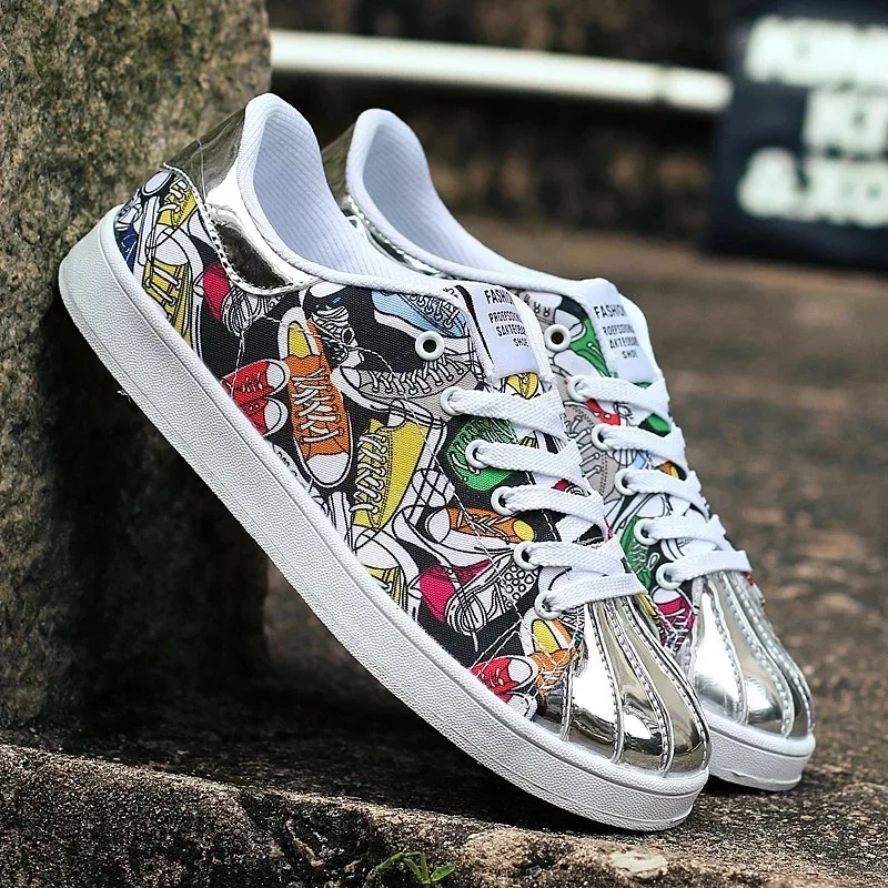 2019 Summer&Autumn Graffiti Print Splicing Design Hipster Couple Shoes Slip Wearable Casual Sneaker Walking Outdoor Shoes 35-46
2019 Summer&Autumn Graffiti Print Splicing Design Hipster Couple Shoes Slip Wearable Casual Sneaker Walking Outdoor Shoes 35-46