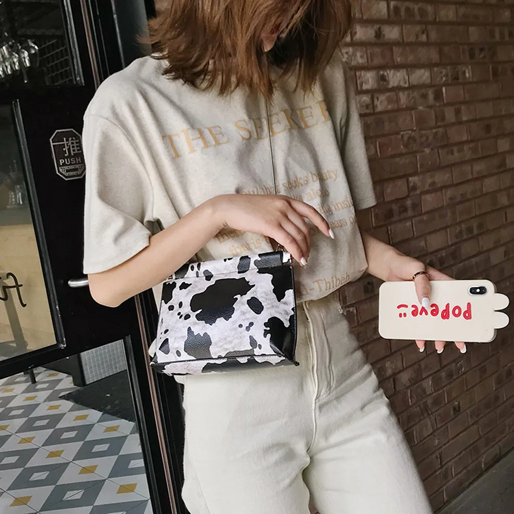 Handbag Women Cow Pattern Shoulder Bag Chain Bag Small Square Bag Single Luxury Designer Messenger Bags Dropship 10H
Handbag Women Cow Pattern Shoulder Bag Chain Bag Small Square Bag Single Luxury Designer Messenger Bags Dropship 10H